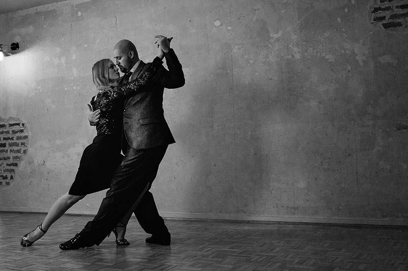 tango club